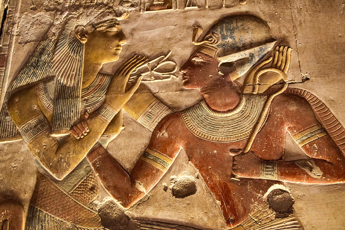 Temple in Abydoss: Isis and Pharao Sethos I.