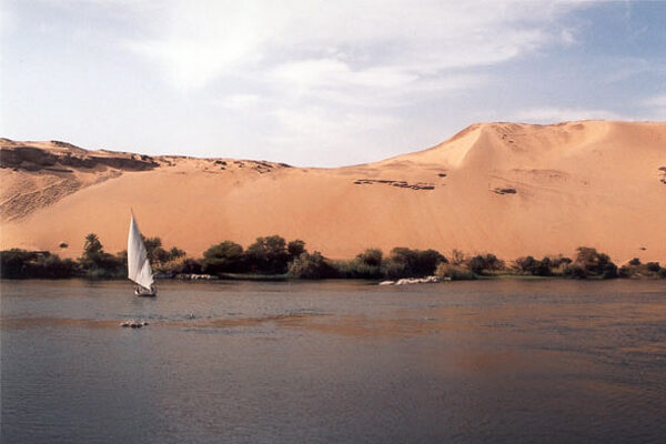 Aswan-Felucca_600