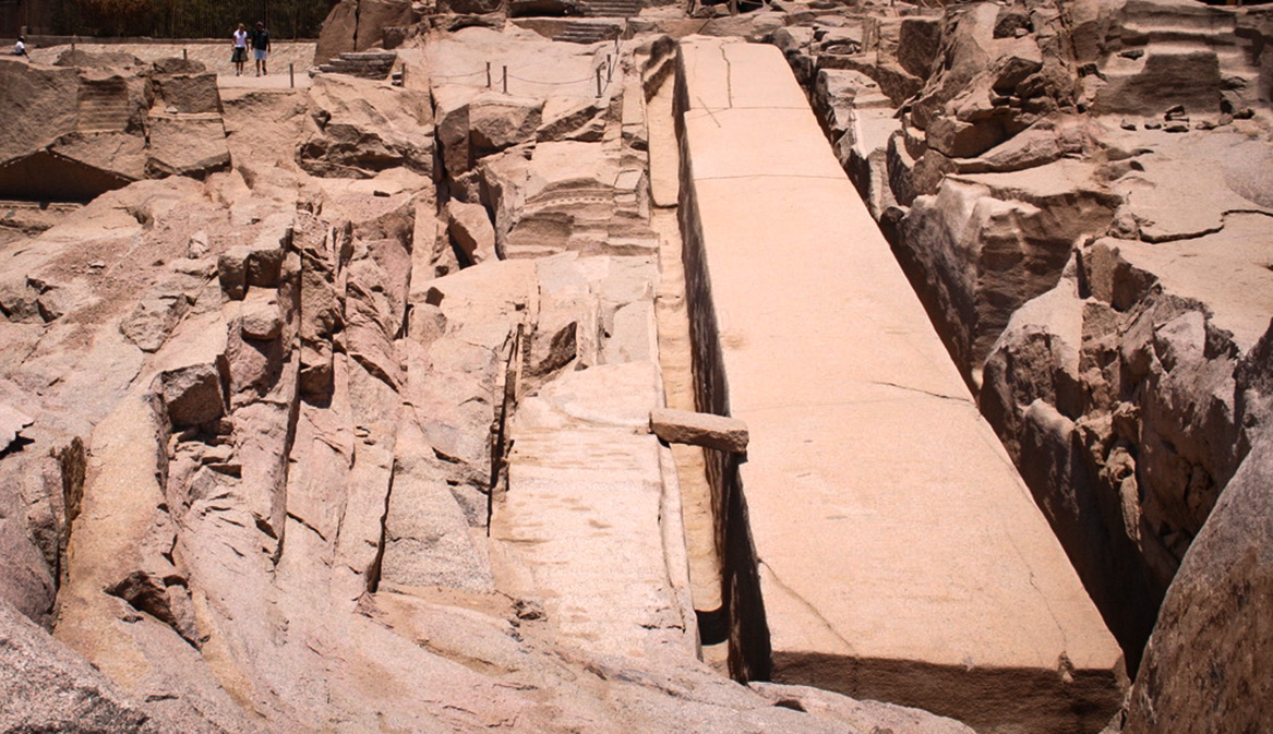 Obelisk_1903_1167x673